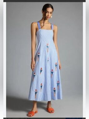 NWT retail$179 size 2 #Maeve#Reclectic sequined parrots design